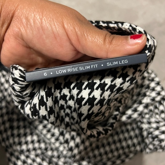 Dress pants - Picture 3 of 4